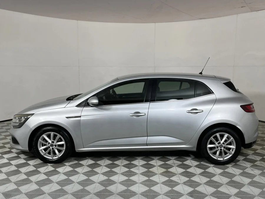 Used 2019 Renault Megane 97kW turbo GT Line auto - WeBuyCars JHB South