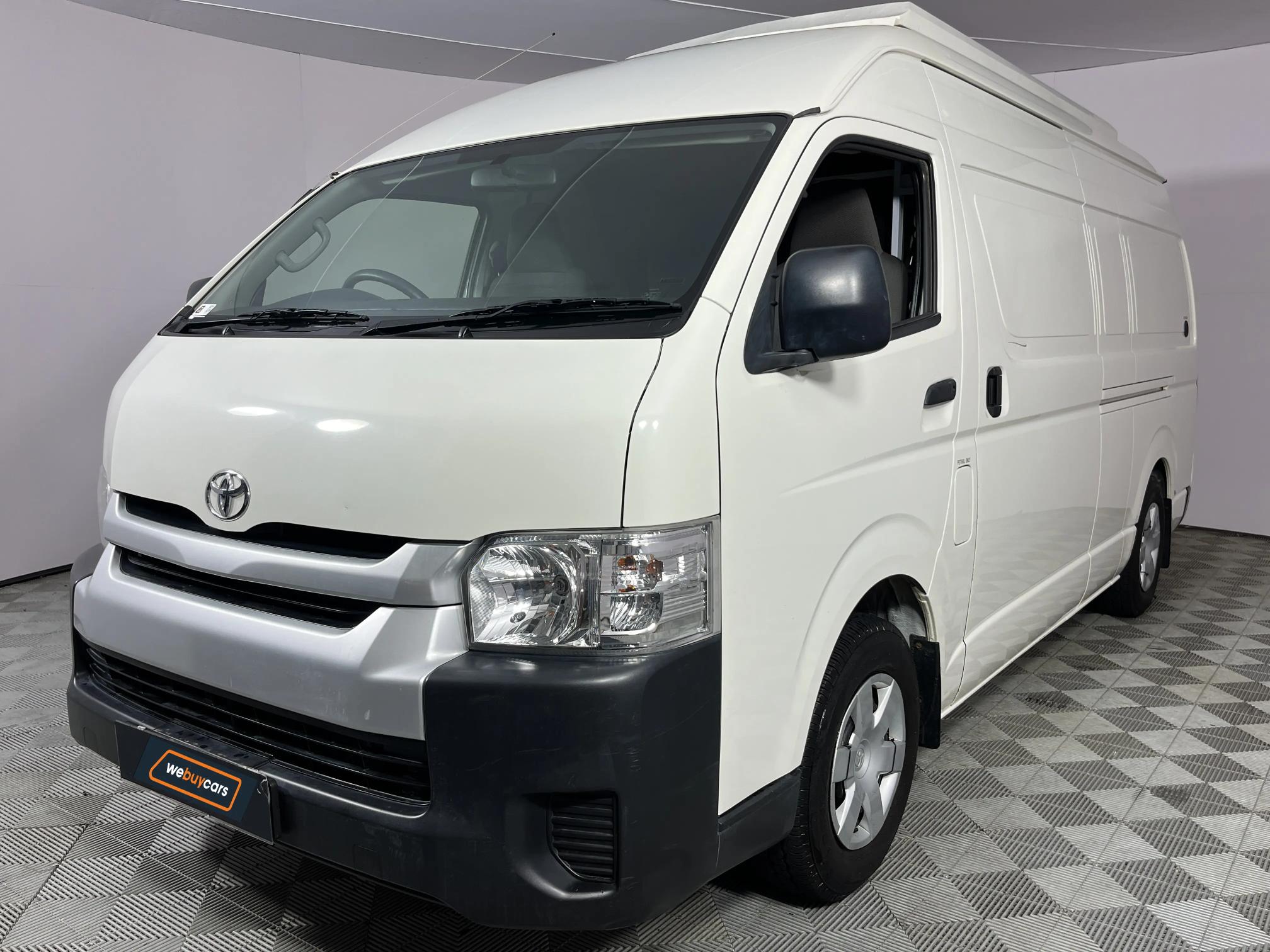 Used 2017 Toyota Quantum 2.7 S-Long panel van