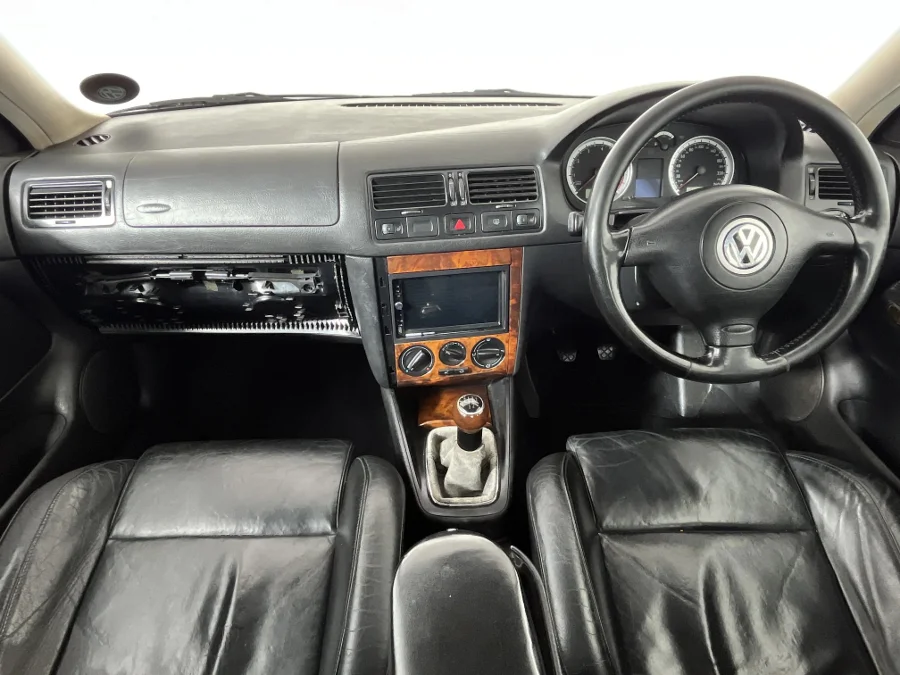Used 2003 Volkswagen Jetta 2.0 Highline - WeBuyCars Montana