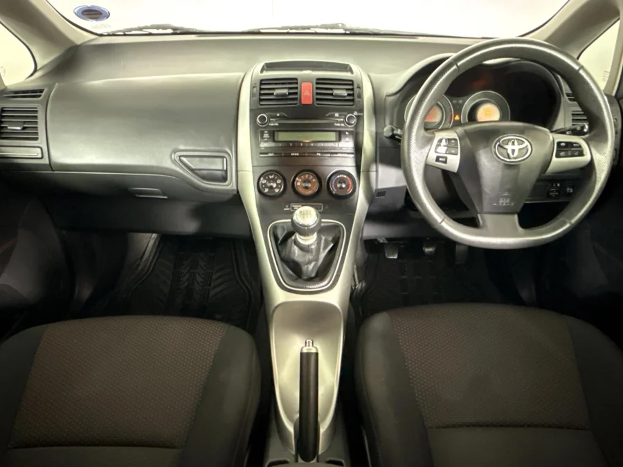 Used 2012 Toyota Auris 1.6 XS - WeBuyCars Midstream