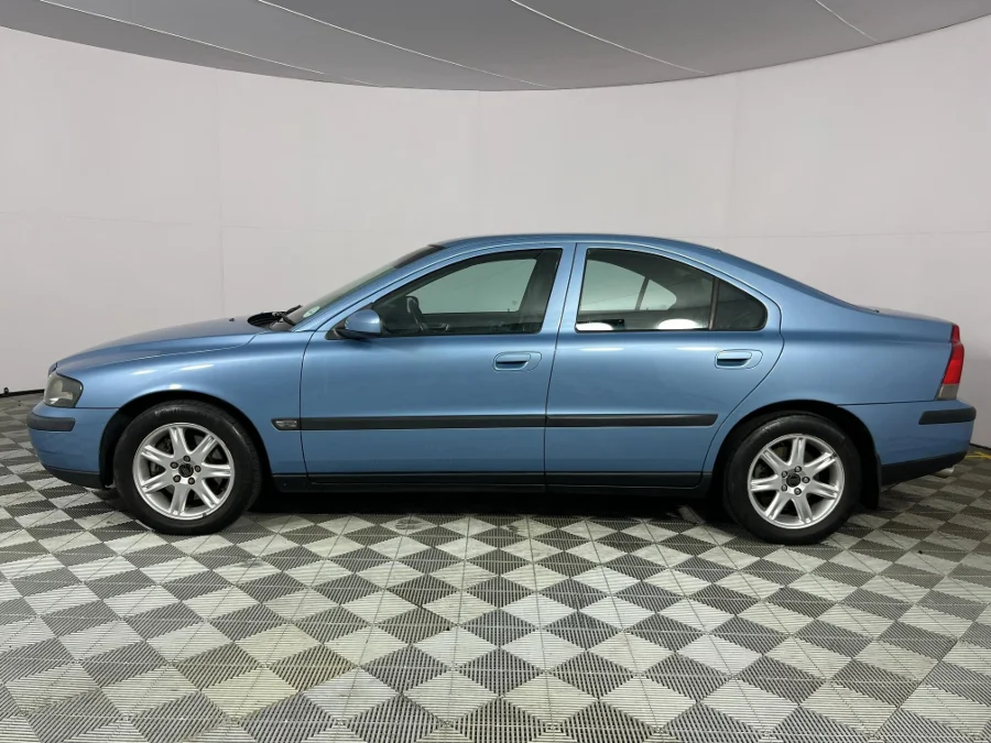 Used 2004 Volvo S60 2.0T - WeBuyCars Lansdowne Used 2004 Volvo S60 2.0T - WeBuyCars Lansdowne