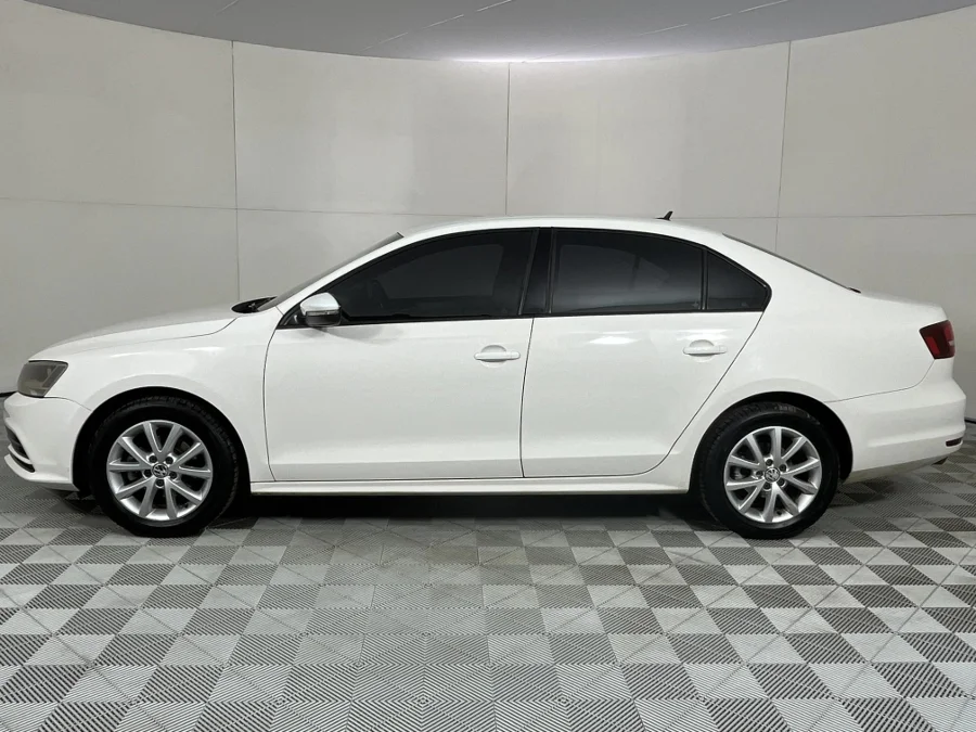 Used 2016 Volkswagen Jetta 1.6 Conceptline - WeBuyCars Polokwane Used 2016 Volkswagen Jetta 1.6 Conceptline - WeBuyCars Polokwane