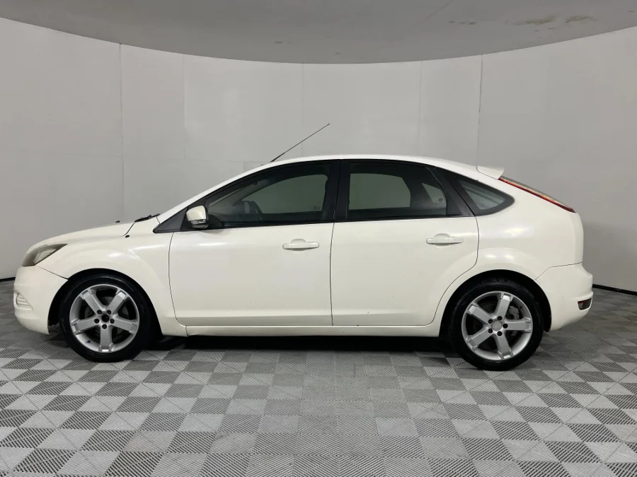 Used 2009 Ford Focus 1.8 5-door Si - WeBuyCars Gqeberha Used 2009 Ford Focus 1.8 5-door Si - WeBuyCars Gqeberha