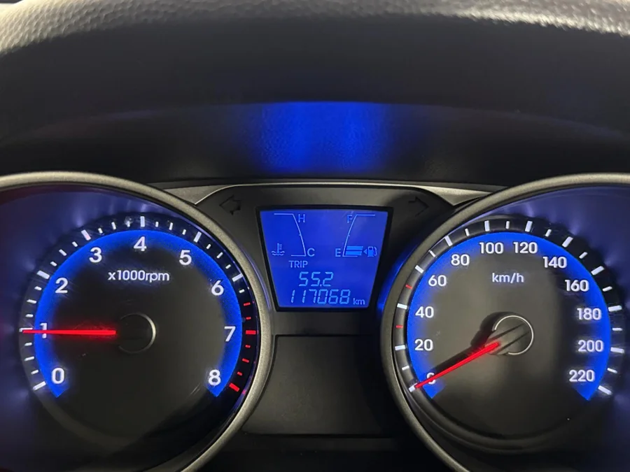 Used 2011 Hyundai ix35 2.0 GL - WeBuyCars Midstream Used 2011 Hyundai ix35 2.0 GL - WeBuyCars Midstream