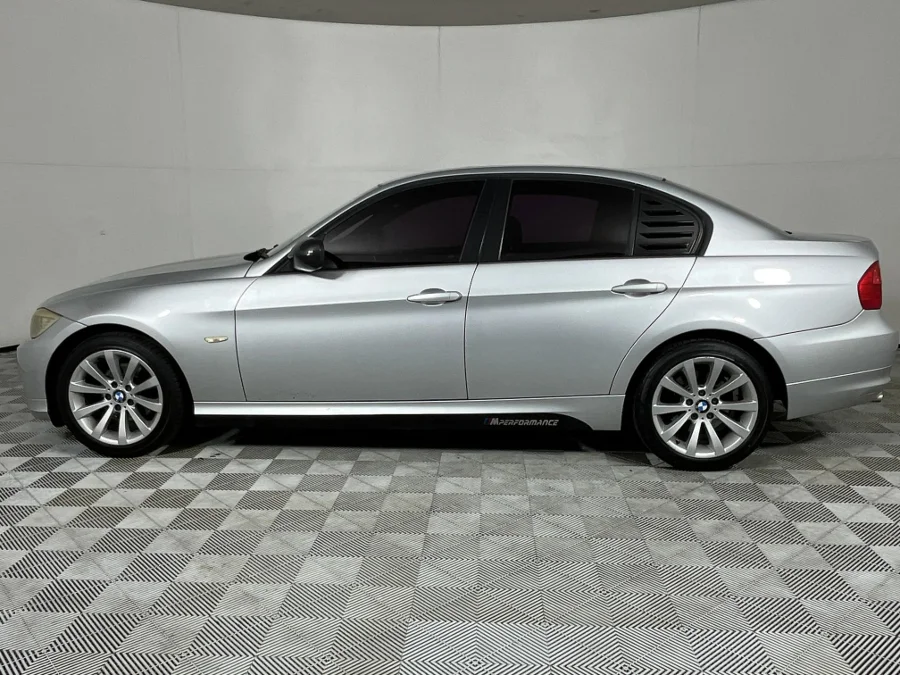 Used 2011 BMW 3 Series 320i Innovations - WeBuyCars Riverhorse