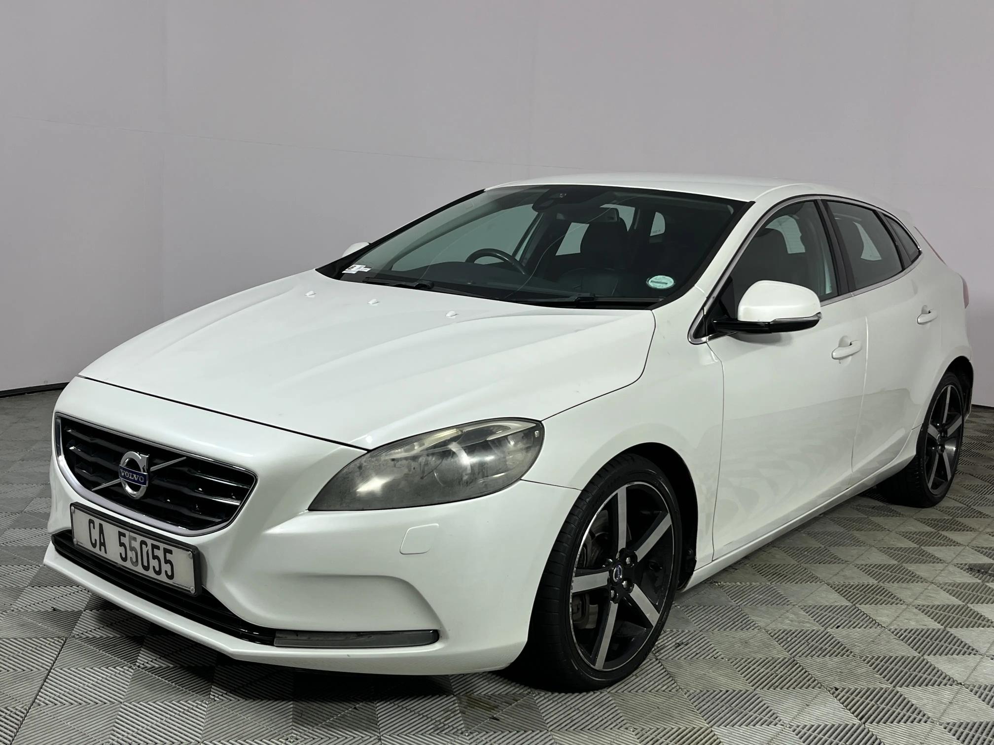 Used 2014 Volvo V40 D3 Elite