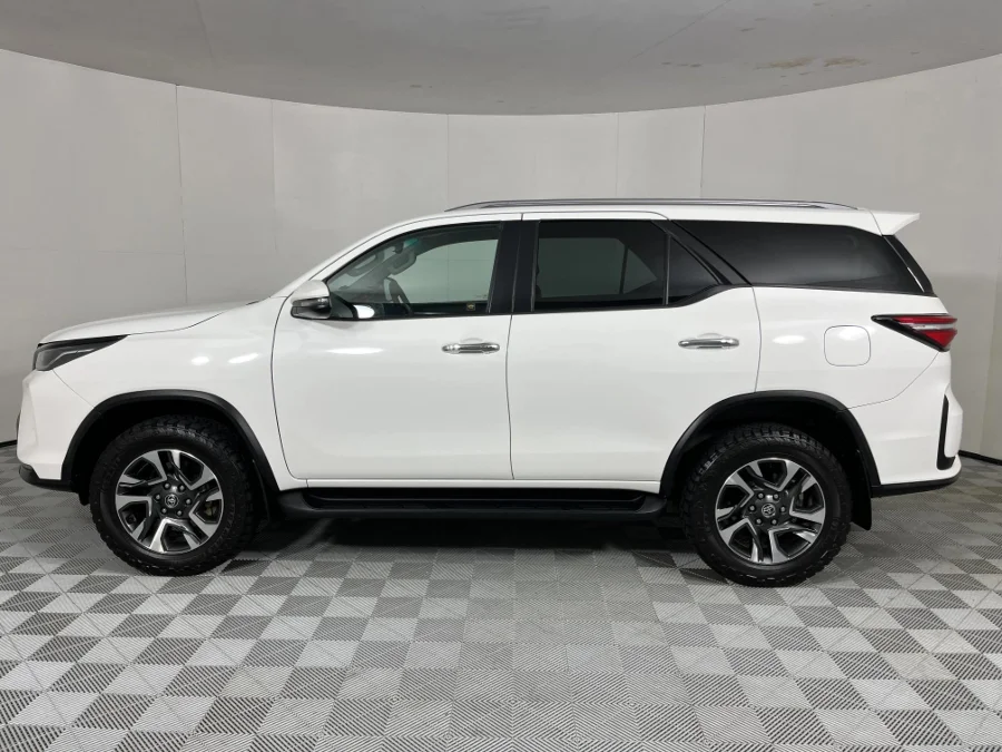 Used 2024 Toyota Fortuner 2.4GD-6 4x4 - WeBuyCars Gqeberha