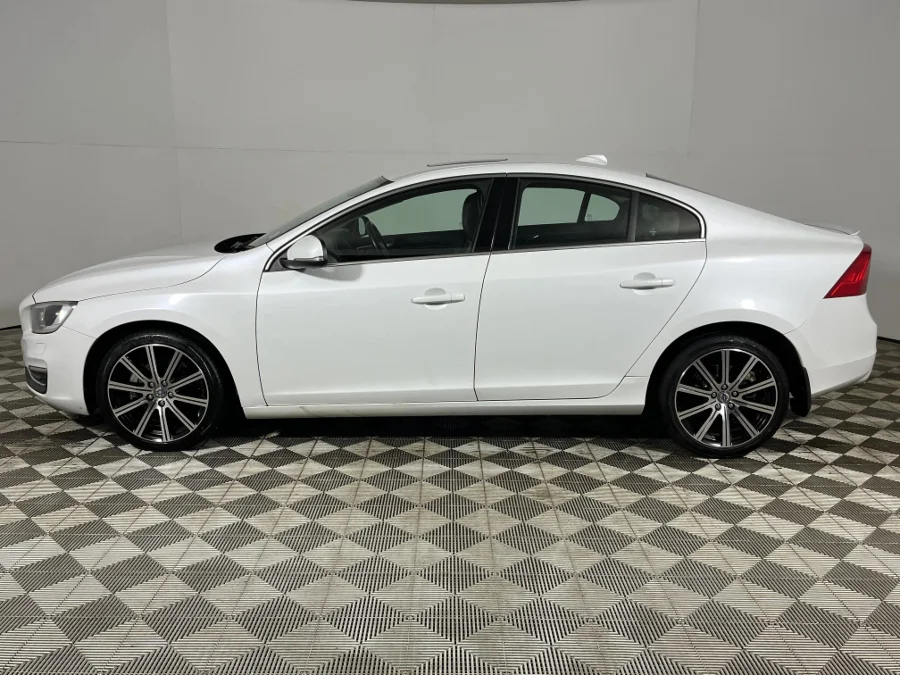 Used 2018 Volvo S60 T4 Momentum - WeBuyCars Germiston