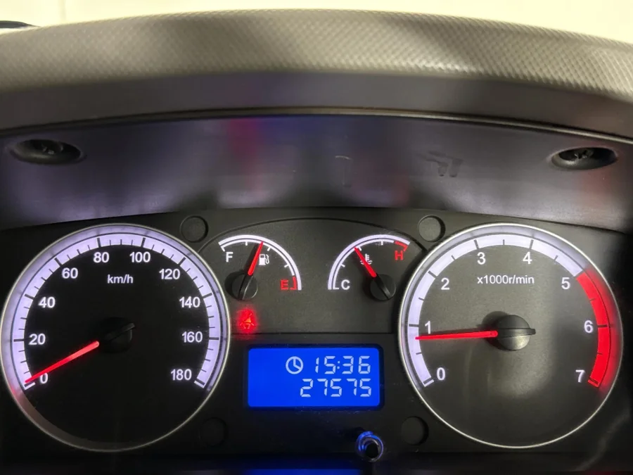 Used 2025 Foton Asambe 2.4i taxi 16-seater - WeBuyCars Midstream