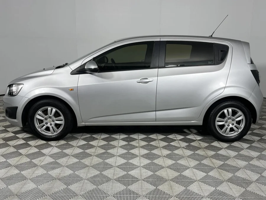 Used 2012 Chevrolet Sonic hatch 1.3D LS - WeBuyCars Richmond