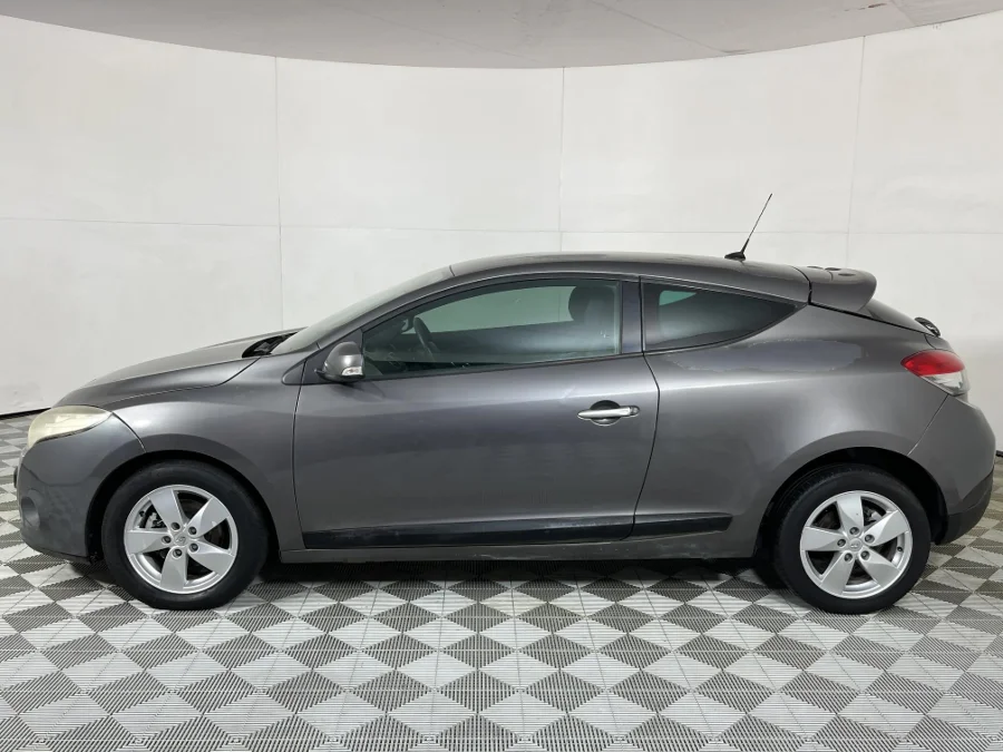 Used 2010 Renault Megane Mégane coupé 1.6 Dynamique - WeBuyCars JHB South