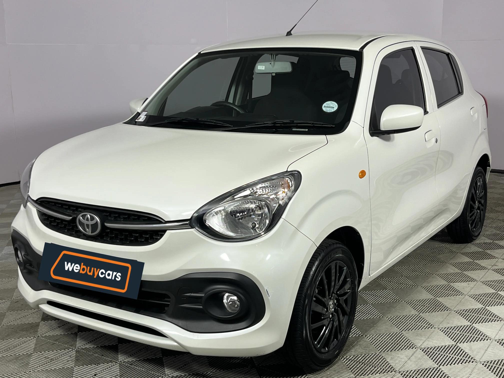 Used 2023 Toyota Vitz 1.0 XR auto