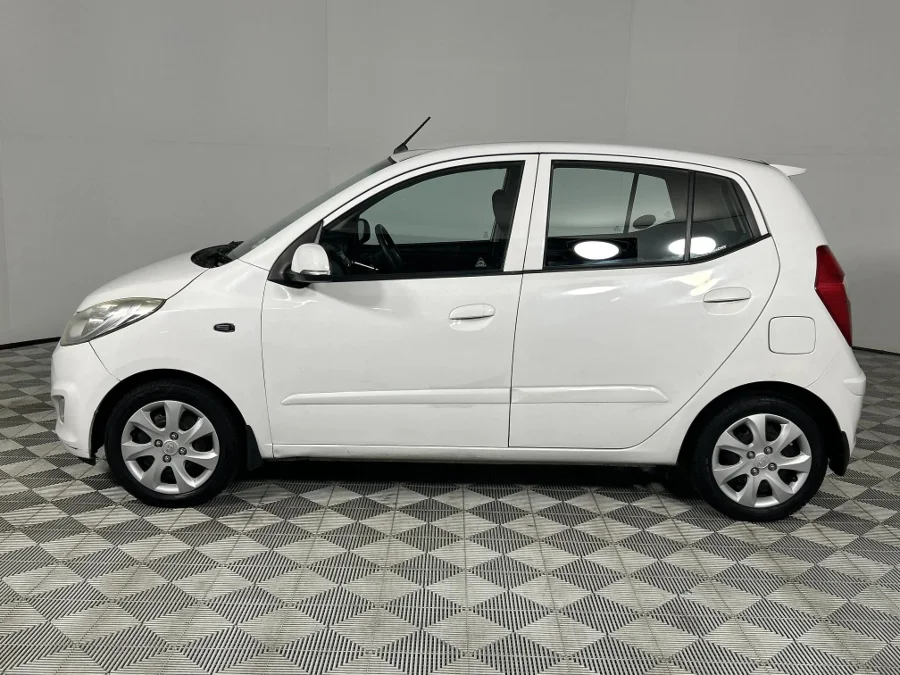 Used 2014 Hyundai i10 1.25 Fluid auto - WeBuyCars Richmond