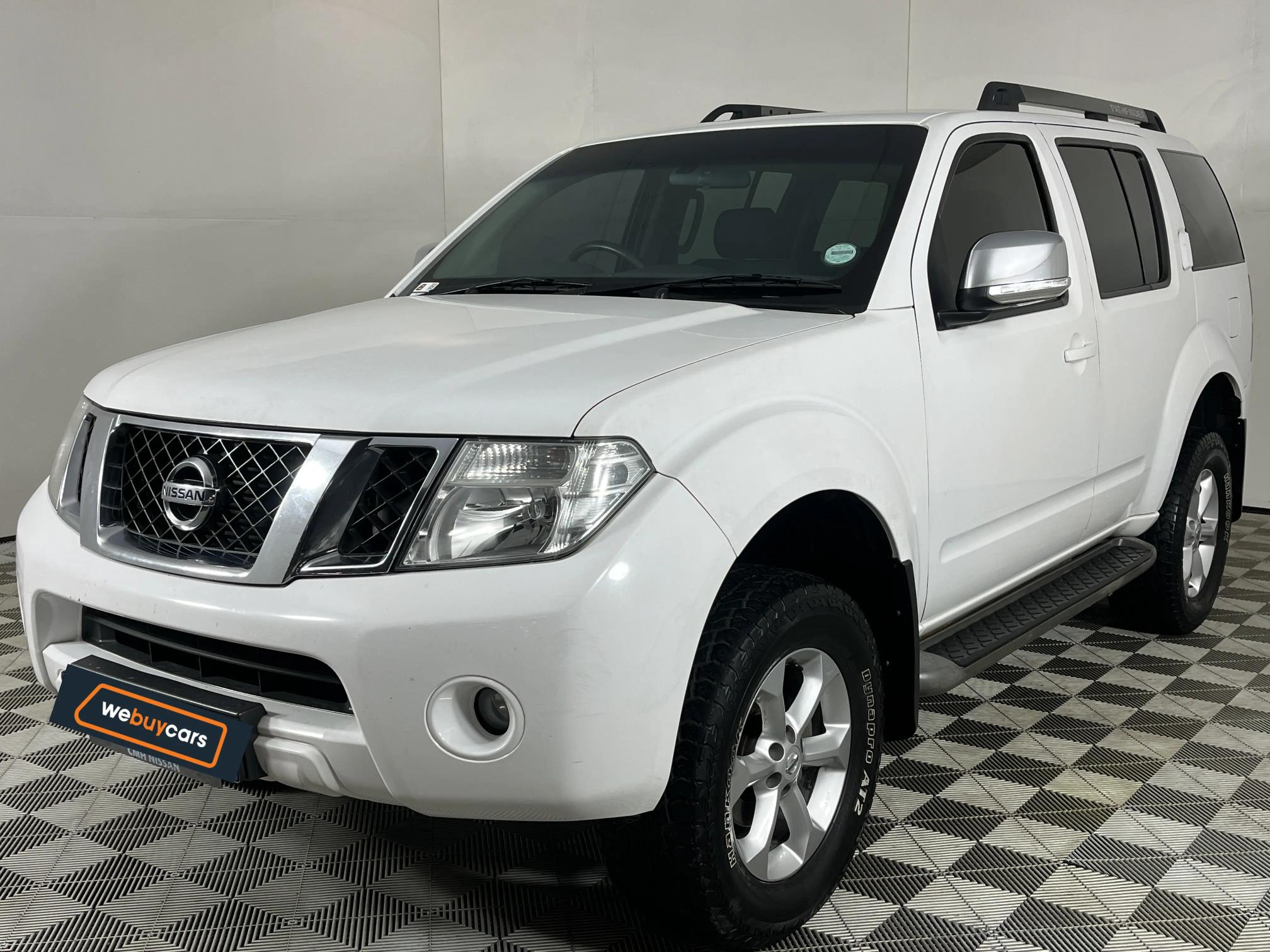 Used 2014 Nissan Pathfinder 2.5dCi SE auto