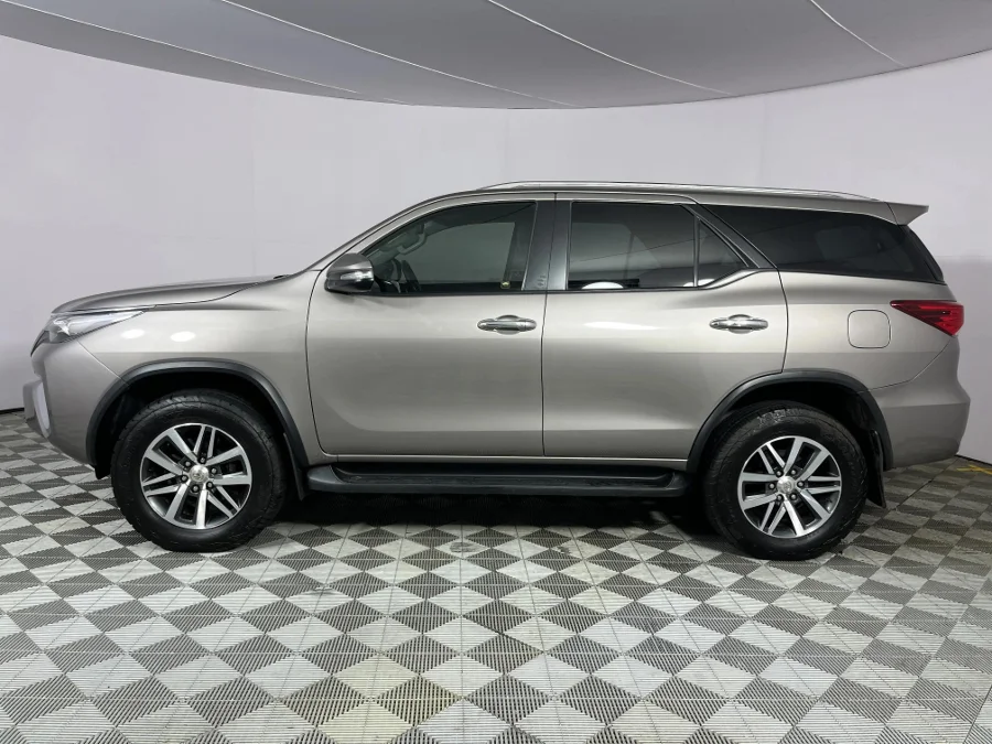 Used 2016 Toyota Fortuner 2.8GD-6 4x4 auto - WeBuyCars Brackenfell Cape Town