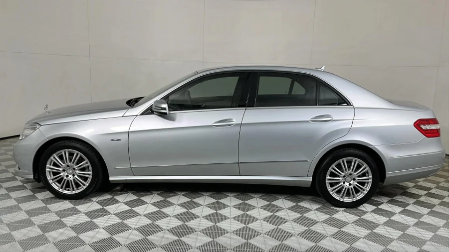 Used 2010 Mercedes-Benz E-Class E200CGI Avantgarde - WeBuyCars JHB South