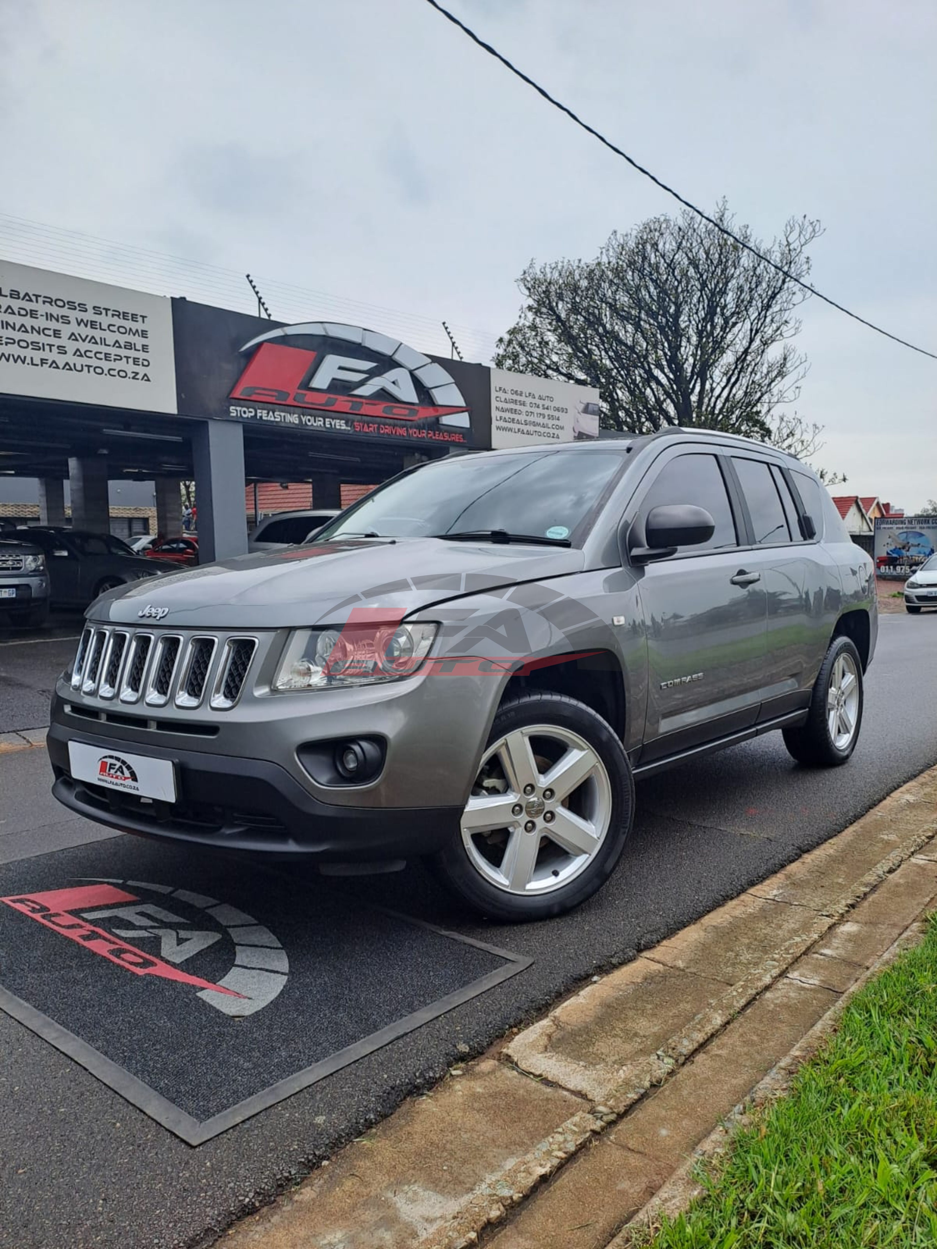 Used 2012 Jeep Compass 2.0L Limited