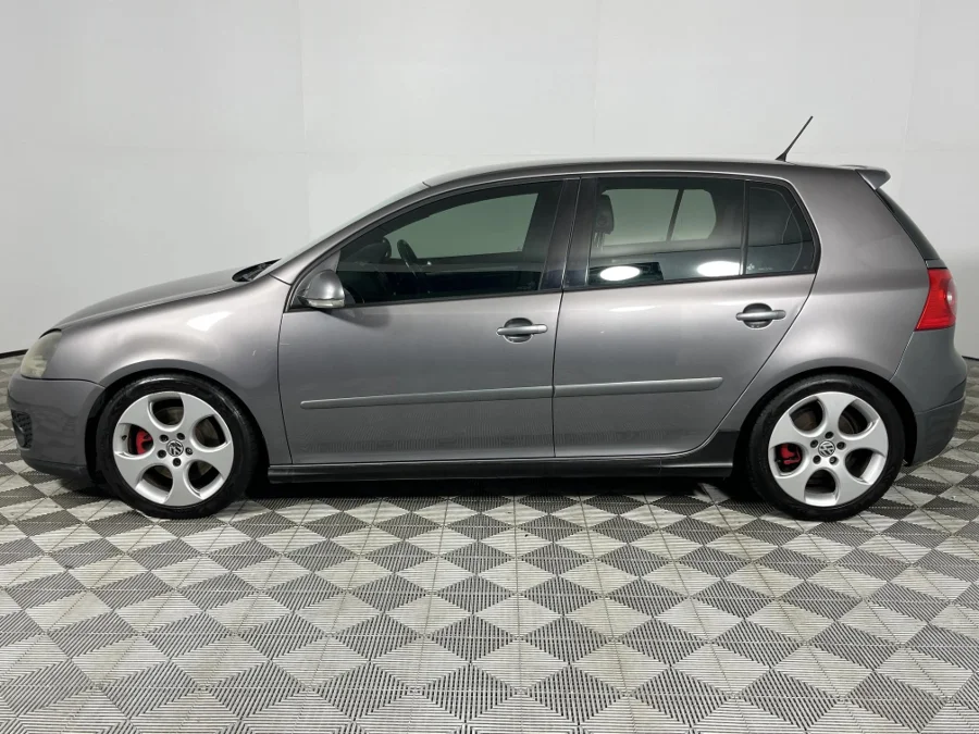Used 2009 Volkswagen Golf GTI - WeBuyCars Richmond