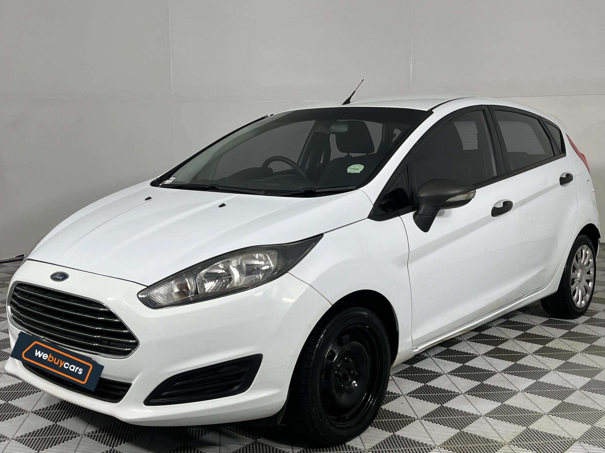 Used 2015 Ford Fiesta 5-door 1.4 Ambiente