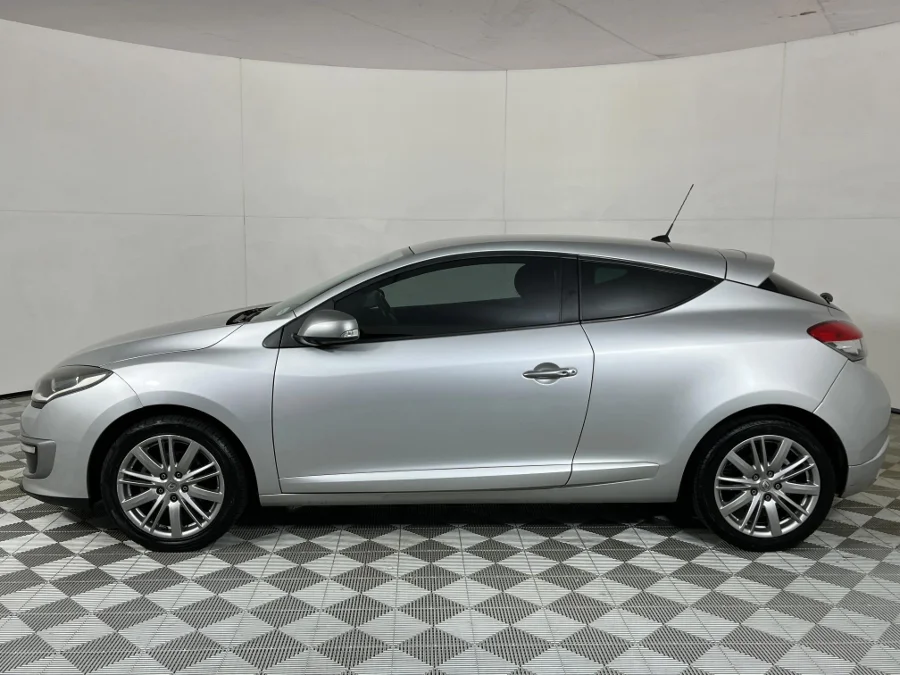Used 2016 Renault Megane coupe 97kW turbo GT Line - WeBuyCars JHB South