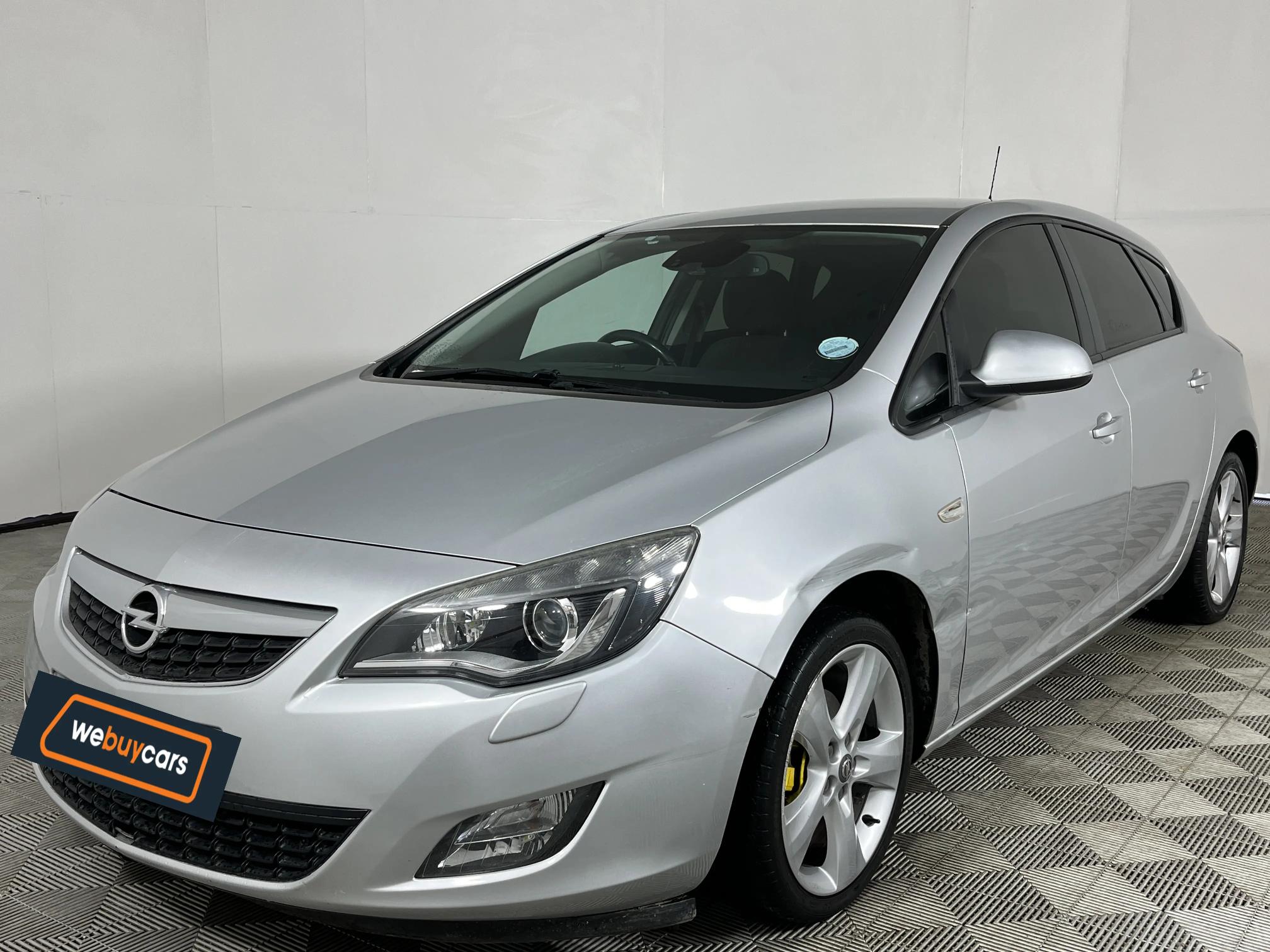 Used 2011 Opel Astra hatch 1.4 Turbo Enjoy
