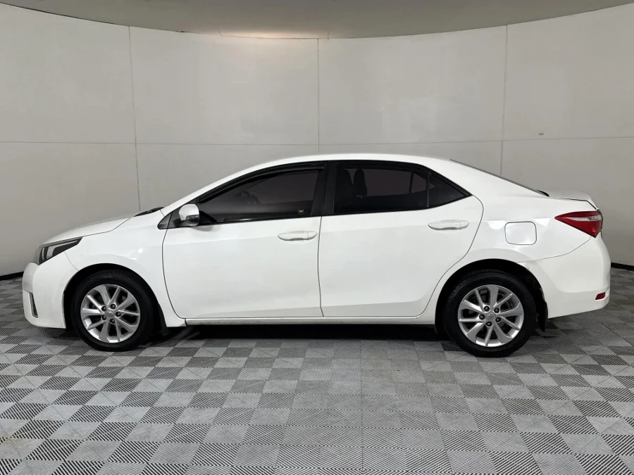 Used 2015 Toyota Corolla 1.4D-4D Prestige - WeBuyCars The Dome