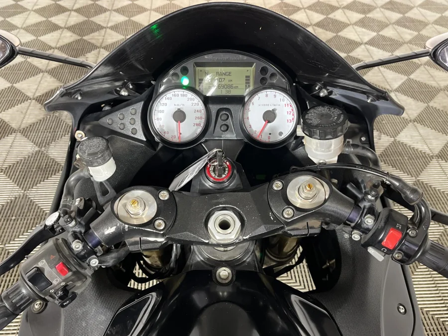 Used 2008 Kawasaki ZX 14 - WeBuyCars Germiston