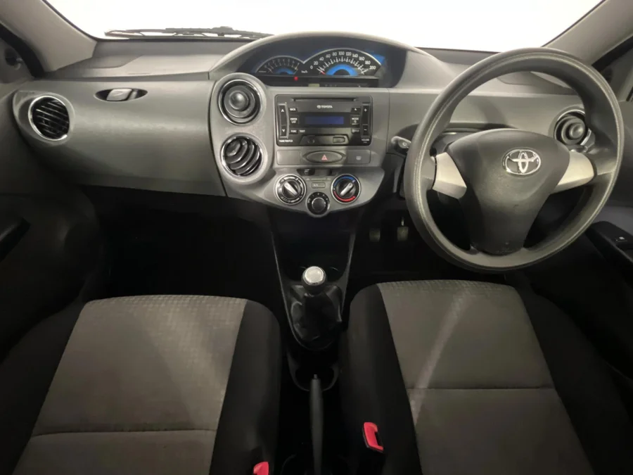 Used 2014 Toyota Etios hatch 1.5 Sprint - WeBuyCars Lansdowne