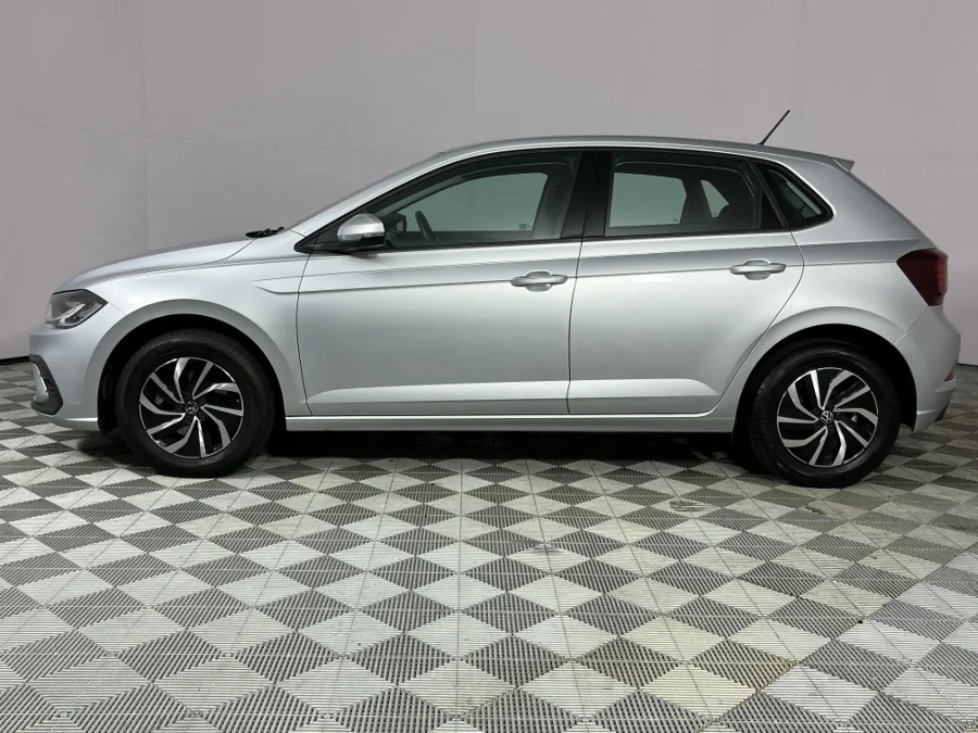 Used 2022 Volkswagen Polo hatch 1.0TSI Life auto - WeBuyCars Lansdowne