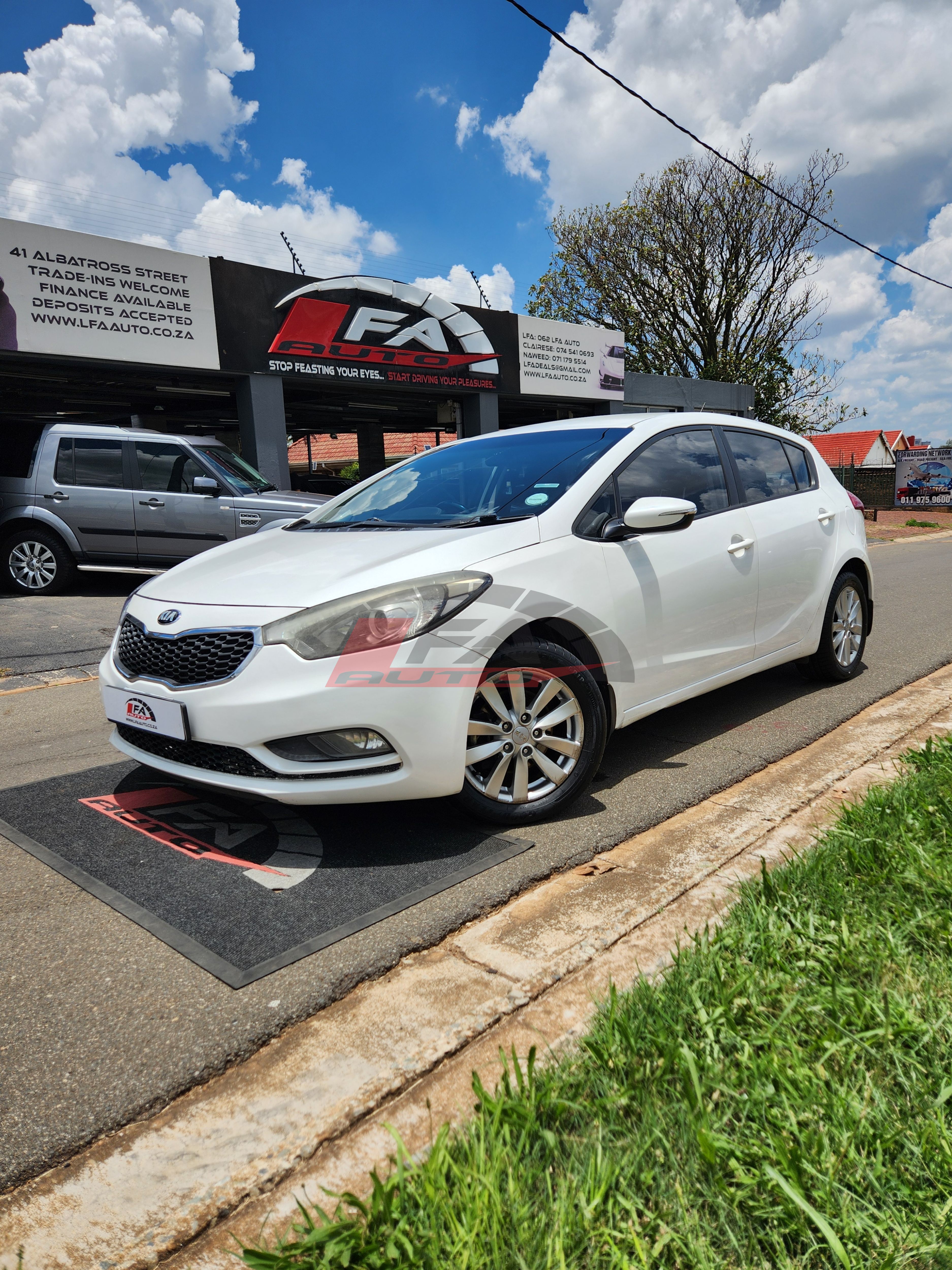 Used 2011 Kia Cerato sedan 1.6 EX