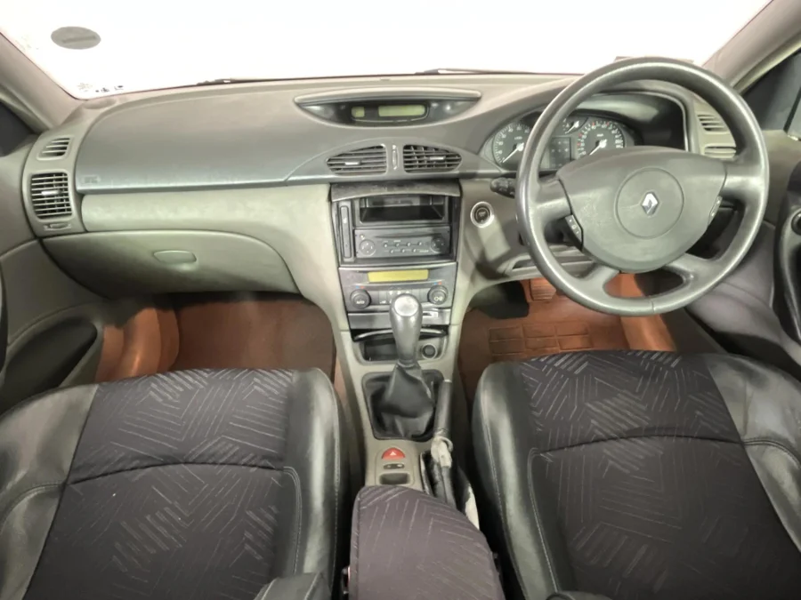 Used 2002 Renault Laguna 2.0 Expression - WeBuyCars Brackenfell Cape Town Used 2002 Renault Laguna 2.0 Expression - WeBuyCars Brackenfell Cape Town