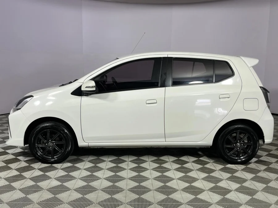 Used 2022 Toyota Agya 1.0 auto - WeBuyCars Durban