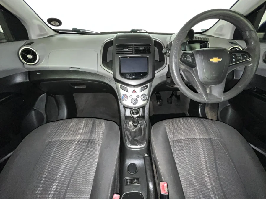 Used 2015 Chevrolet Sonic hatch 1.6 LS Black&White Edition - WeBuyCars Durban Used 2015 Chevrolet Sonic hatch 1.6 LS Black&White Edition - WeBuyCars Durban