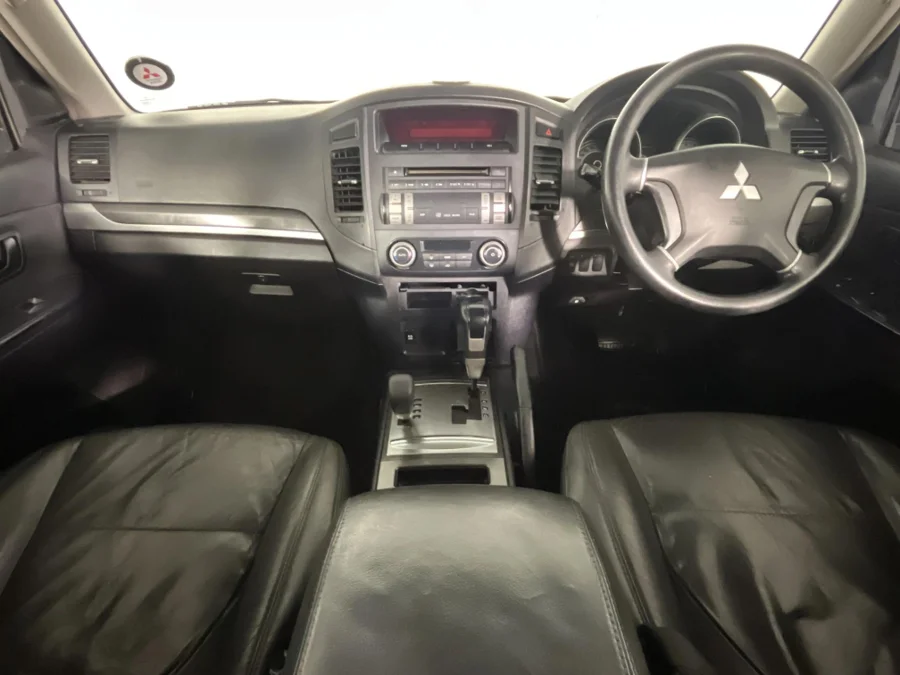 Used 2008 Mitsubishi Pajero 5-door 3.2DI-D GLS - WeBuyCars Silverlakes