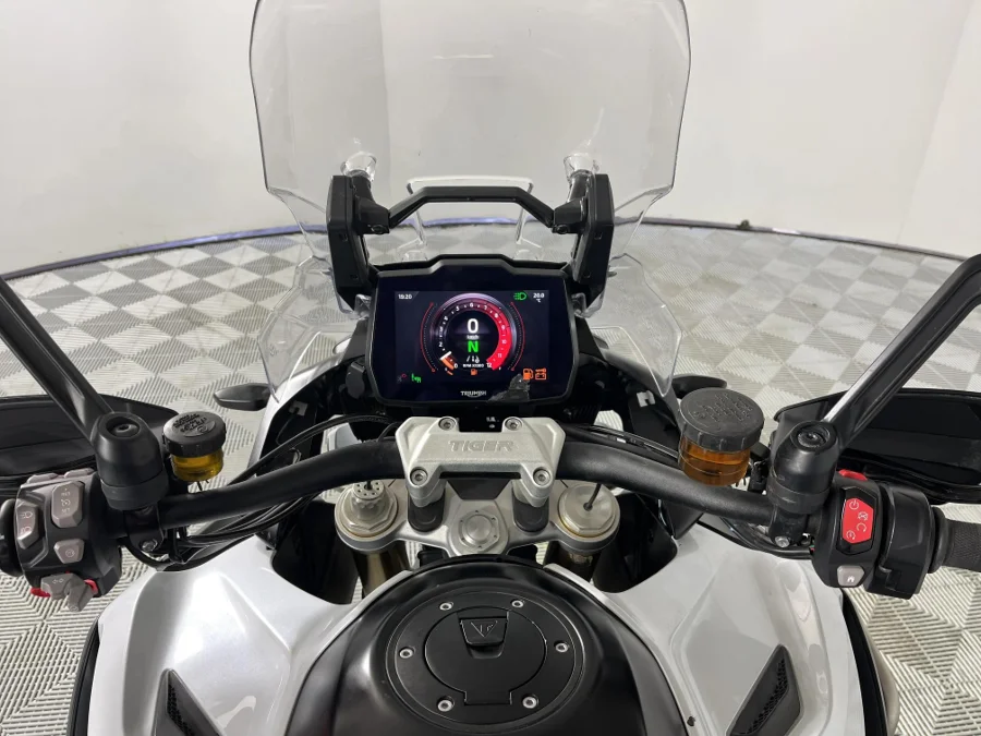 Used 2022 Triumph Tiger 1200 Rally PRO - WeBuyCars Richmond