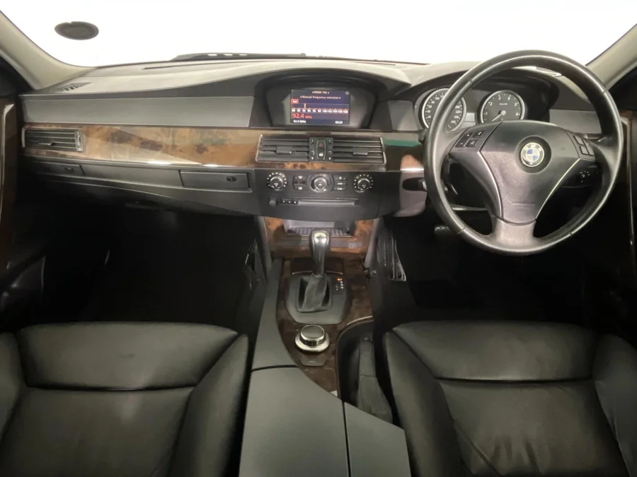 Used 2006 BMW 5 Series 550i steptronic - WeBuyCars Silverlakes