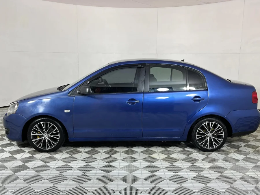 Used 2010 Volkswagen Polo Vivo sedan 1.4 - WeBuyCars JHB South