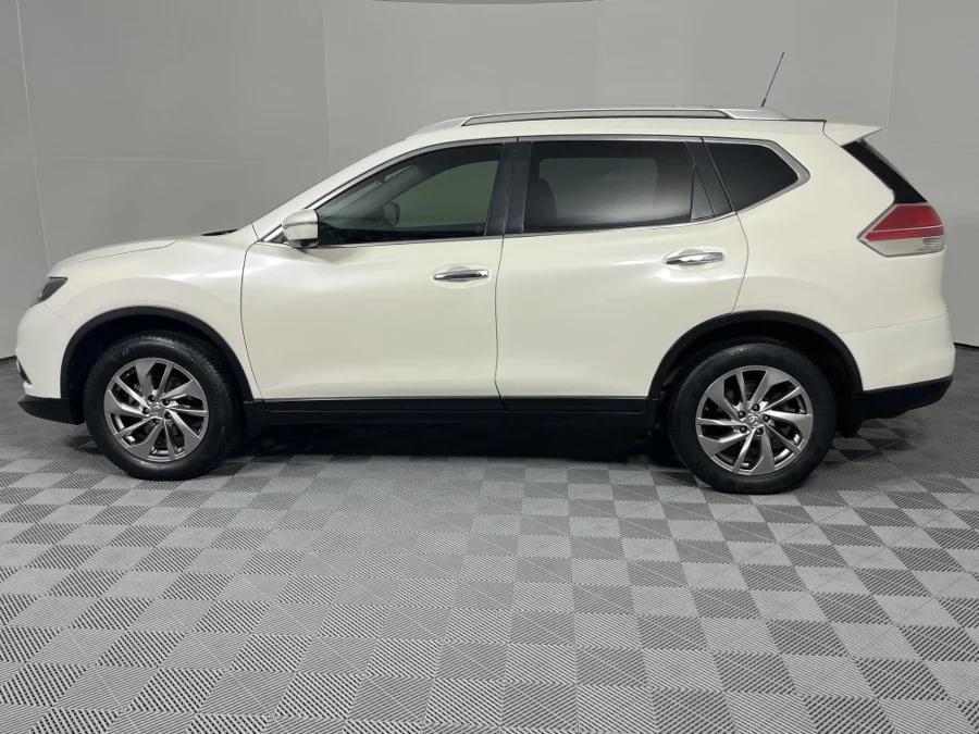 Used 2015 Nissan X-Trail 1.6dCi 4x4 SE - WeBuyCars Montana