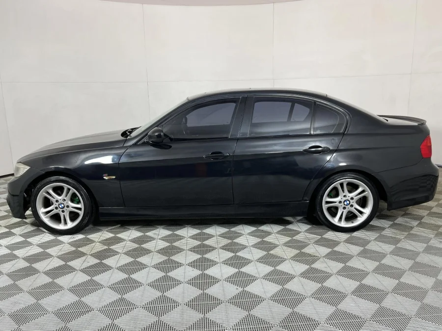 Used 2011 BMW 3 Series 320i M Sport - WeBuyCars JHB South