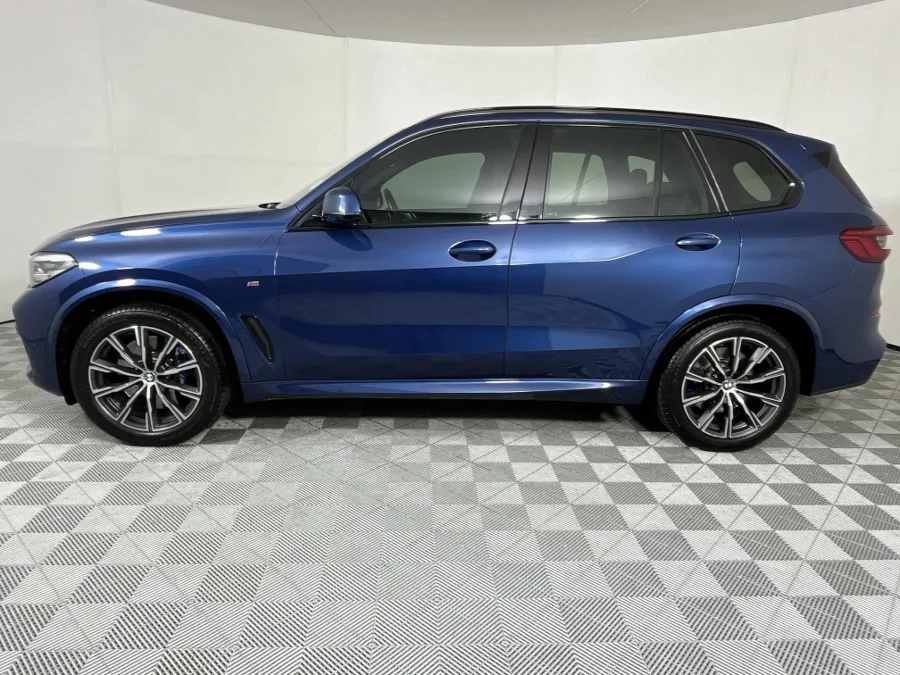 Used 2019 BMW X5 xDrive30d M Sport - WeBuyCars The Dome