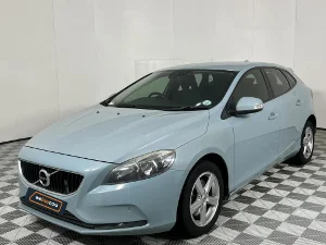 Used 2016 Volvo V40 T3 Kinetic