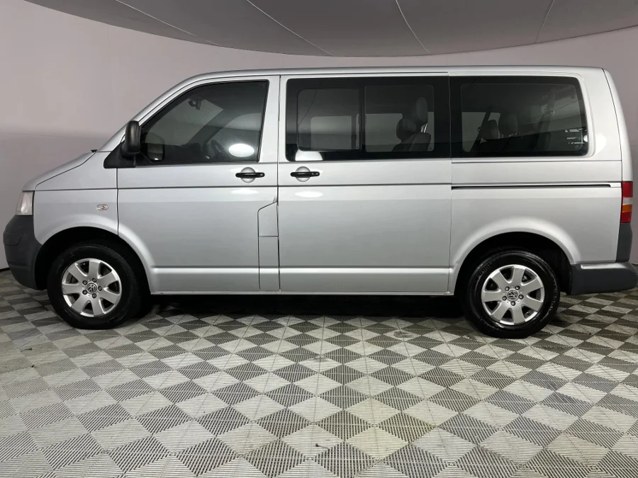 Used 2009 Volkswagen Transporter 2.5TDI crew bus SWB tiptronic - WeBuyCars Brackenfell Cape Town Used 2009 Volkswagen Transporter 2.5TDI crew bus SWB tiptronic - WeBuyCars Brackenfell Cape Town