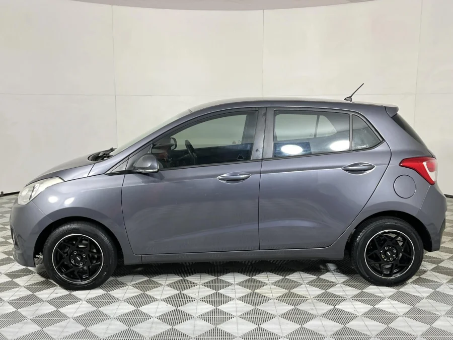 Used 2015 Hyundai Grand i10 1.25 Fluid auto - WeBuyCars JHB South