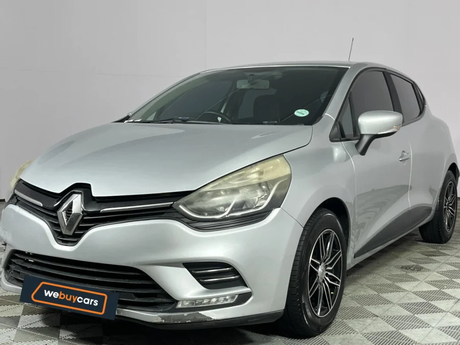 Used 2017 Renault Clio 66kW turbo Authentique - WeBuyCars Lansdowne Used 2017 Renault Clio 66kW turbo Authentique - WeBuyCars Lansdowne