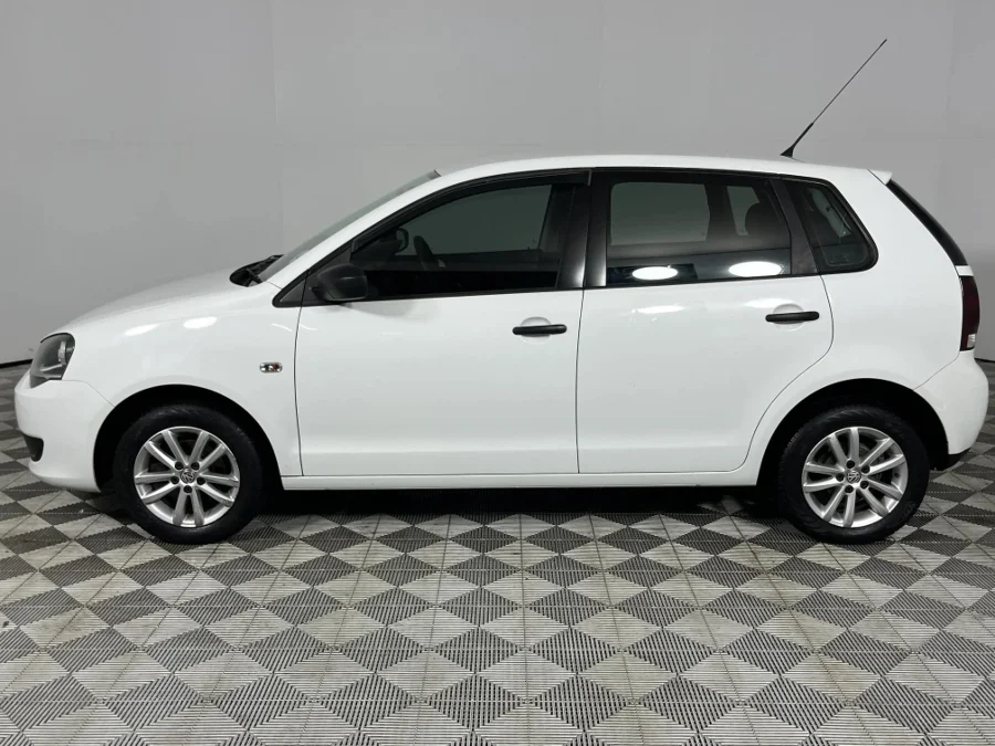 Used 2015 Volkswagen Polo Vivo hatch 1.4 Conceptline - WeBuyCars Richmond Used 2015 Volkswagen Polo Vivo hatch 1.4 Conceptline - WeBuyCars Richmond
