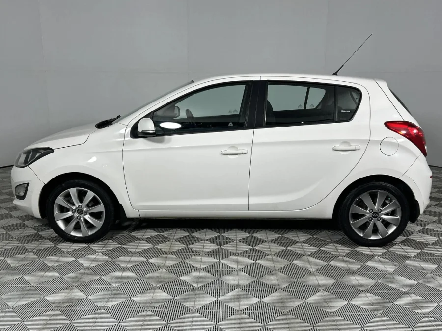 Used 2014 Hyundai i20 1.4 Glide - WeBuyCars Richmond