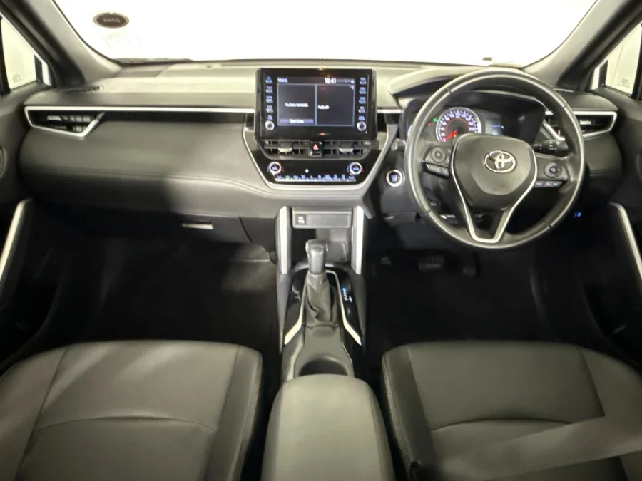 Used 2022 Toyota Corolla Cross 1.8 XS - WeBuyCars Midstream