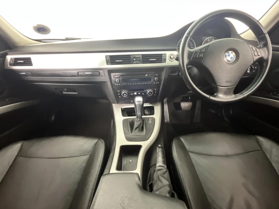 Used 2010 BMW 3 Series 320i auto - WeBuyCars Montana