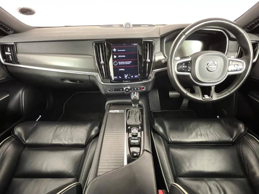 Used 2021 Volvo S90 D4 R-Design - WeBuyCars The Dome