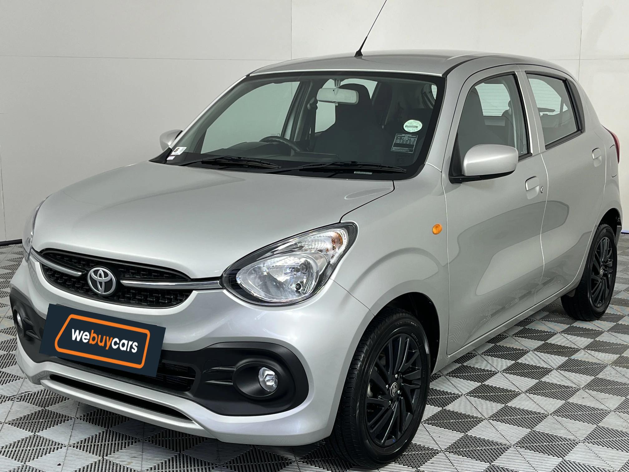 Used 2024 Toyota Vitz 1.0 XR auto